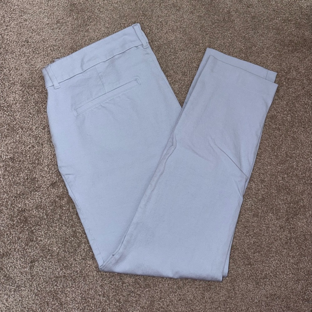 Old Navy Women’s High Rise Skinny Pixie Pants in Light Blue